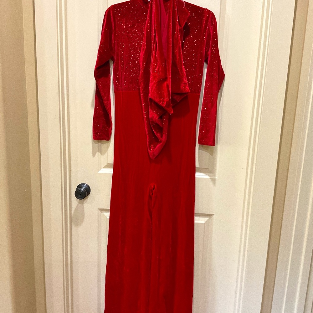 Girls/Ladies red velvet jumpsuit size L with hip scarf